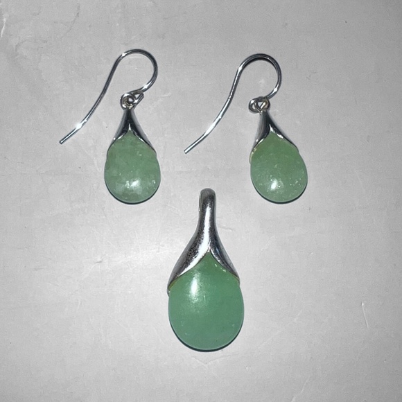 Silver and Green Jade Drop Earrings - Picture 1 of 6
